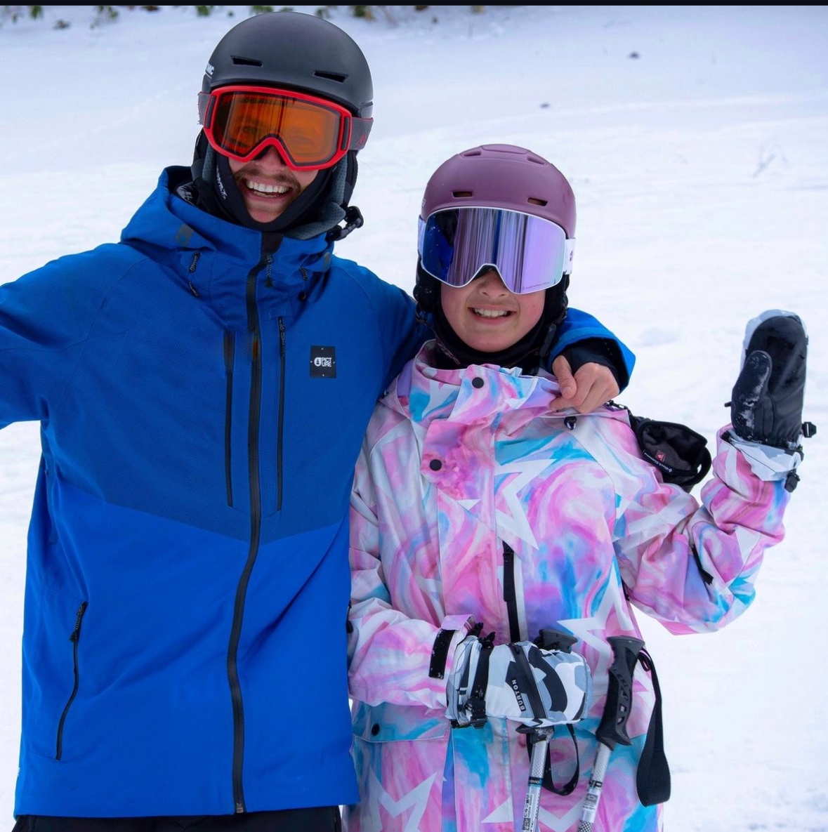 Jose Fernandes with a young client during a private ski lesson in Niseko